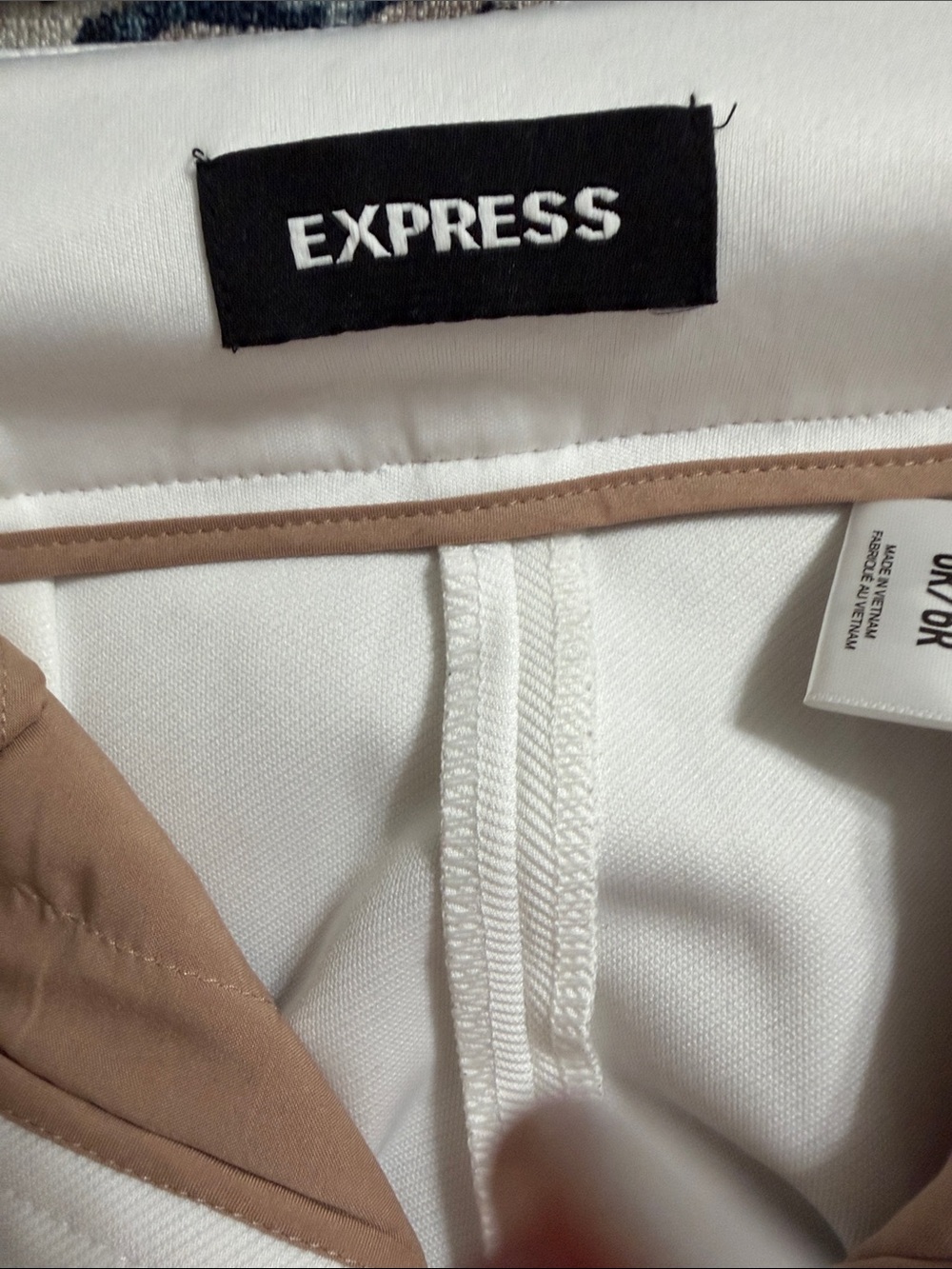 Express Cream High-Waist Wide-Leg Pants with Gold Button Detail - Picture 6 of 6